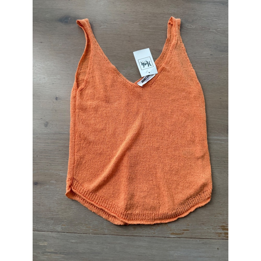 Double Zero Orange Knit Tank Top V-Neck Sleeveless Curved Hem NWT Small